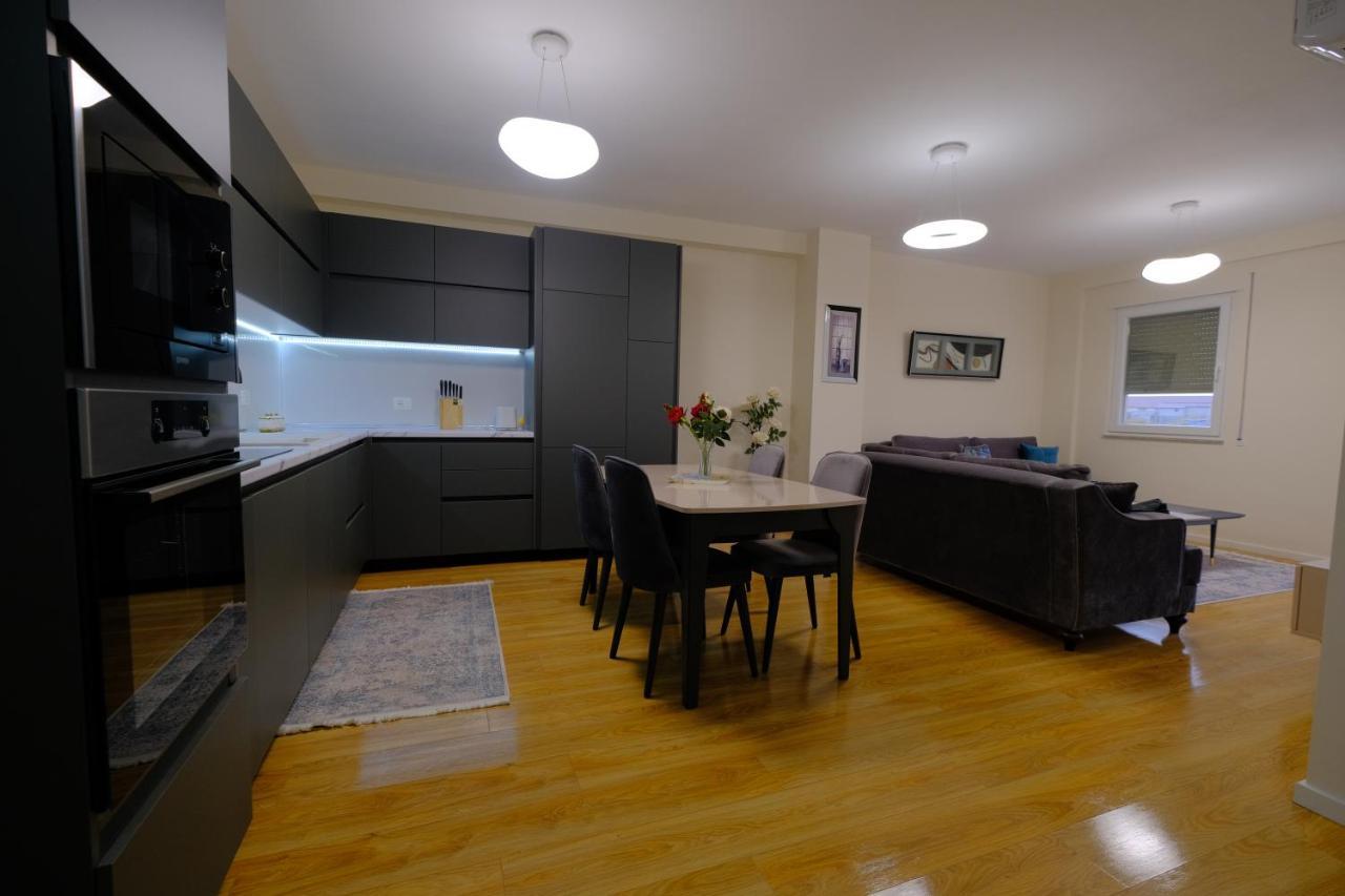 Comfy Apartment In Shkodër Eksteriør bilde